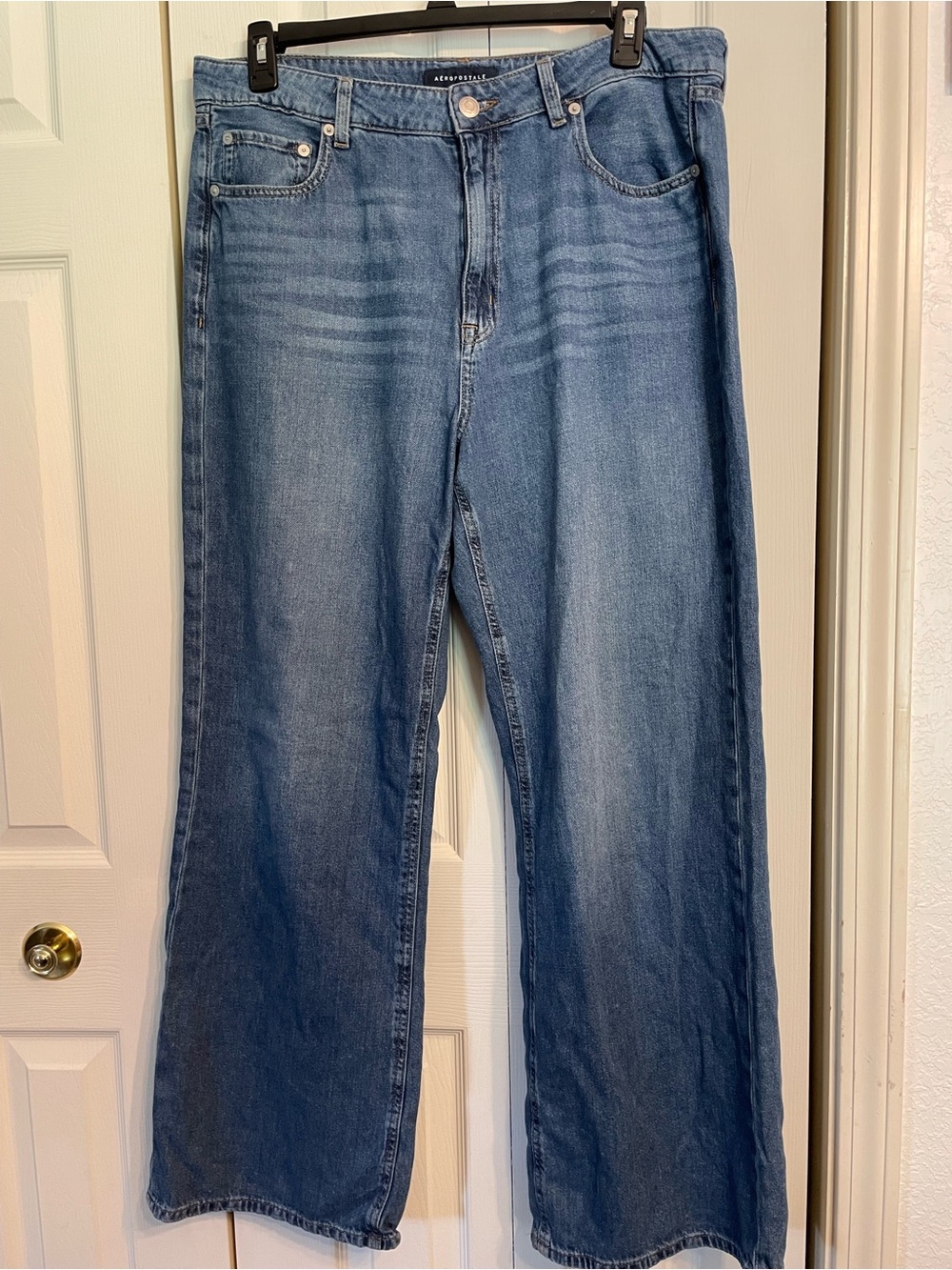 Women’s Blue Wide-Leg Jeans